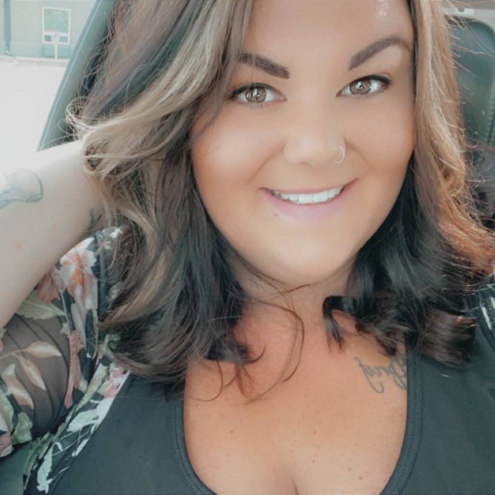 Meet your Posher, Alayna